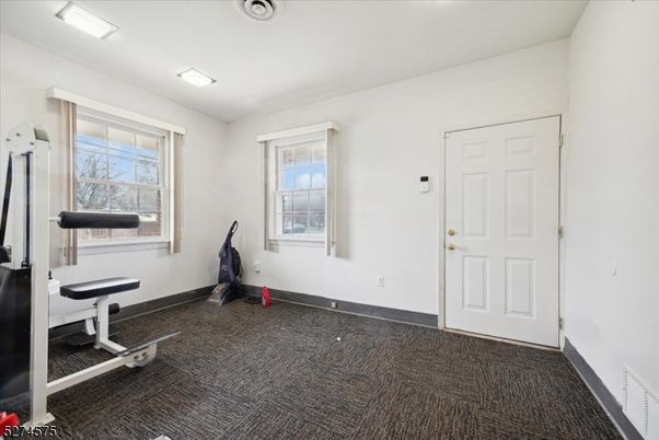 Fitness Equipment, Interior, Recessed Lighting