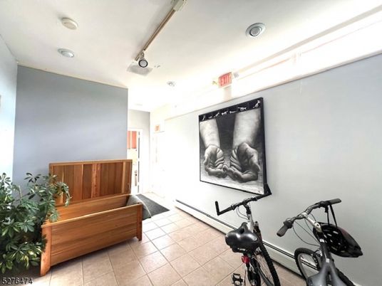 Fitness Equipment, Interior, Recessed Lighting