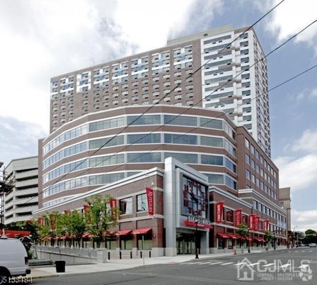 Exterior, Facade, Condo Building
