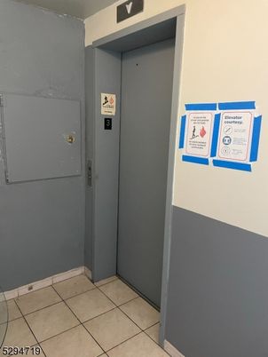 Elevator, Interior