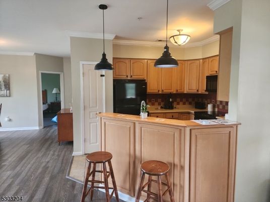 Interior, Kitchen, Pendant Lights, Wood Texture Flooring