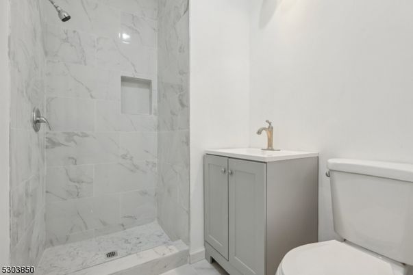 Bathroom, Interior, Marble, Marble Walls
