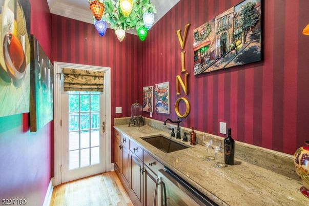 Interior, Kitchen, Pendant Lights, Wood Texture Flooring