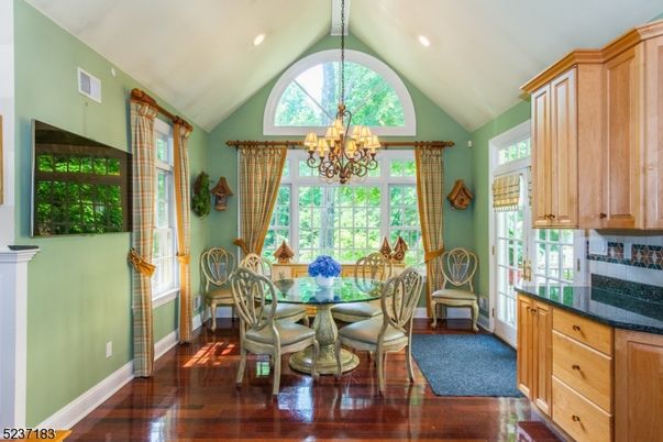 Chandelier, Dining room, Interior, Recessed Lighting, Wood Texture Flooring