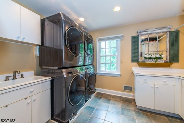 Interior, Recessed Lighting, Washer