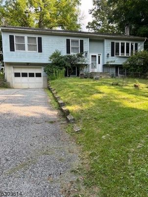 Attached, Backyard, Exterior, Facade, Raised Ranch