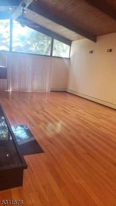Empty room, Interior, Wooden Beams, Wooden Ceilings, Wood Texture Flooring