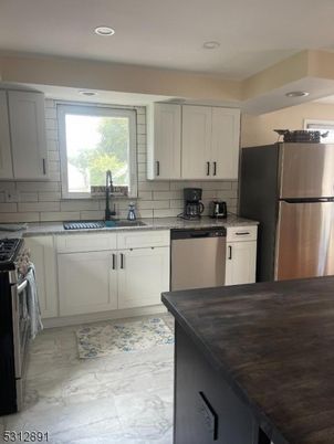 Interior, Kitchen, Marble, Recessed Lighting, Stainless Steel Appliances