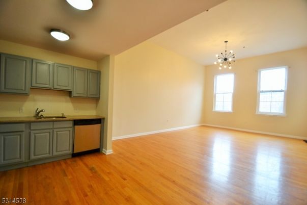 Interior, Kitchen, Pendant Lights, Wood Texture Flooring