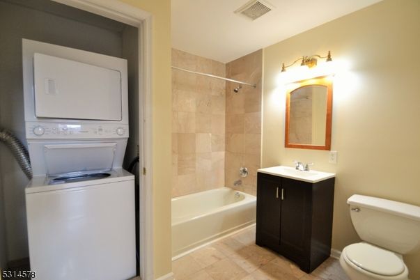 Bathroom, Interior, Utility Closets, Washer