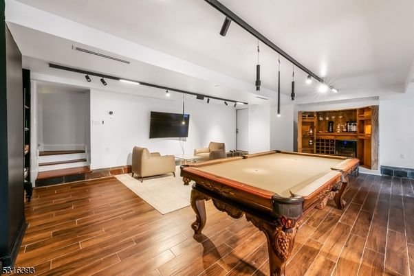 Billiard Table, Game Room, Interior, Wood Texture Flooring