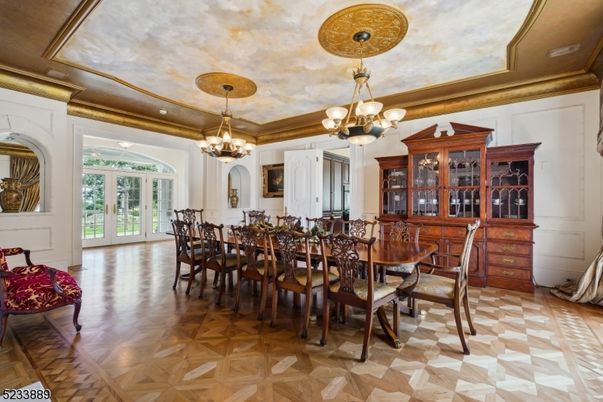 Chandelier, Dining room, Interior, Recessed Lighting