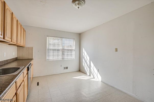 Empty room, Interior, Kitchen