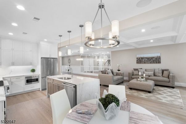 Interior, Kitchen, Living room, Pendant Lights, Recessed Lighting, Stainless Steel Appliances, Wood Texture Flooring