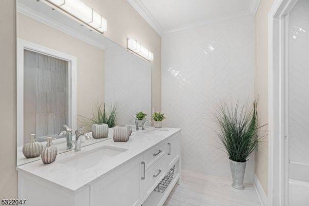 Bathroom, Dual Sink Vanities, Interior, Wood Texture Flooring