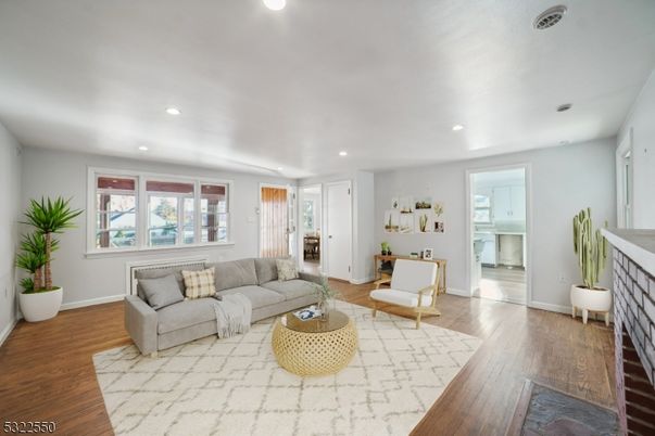 Interior, Living room, Recessed Lighting, Wood Texture Flooring