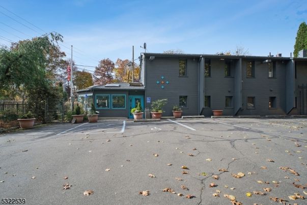 Exterior, Facade, Condo Building