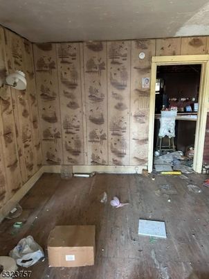 Empty room, Interior, Wooden Walls