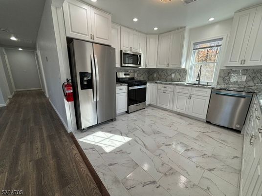 Interior, Kitchen, Marble, Recessed Lighting, Stainless Steel Appliances