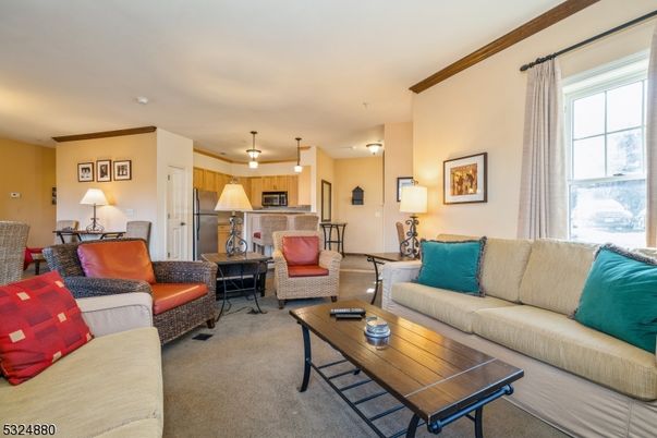 Interior, Kitchen, Living room, Pendant Lights, Stainless Steel Appliances