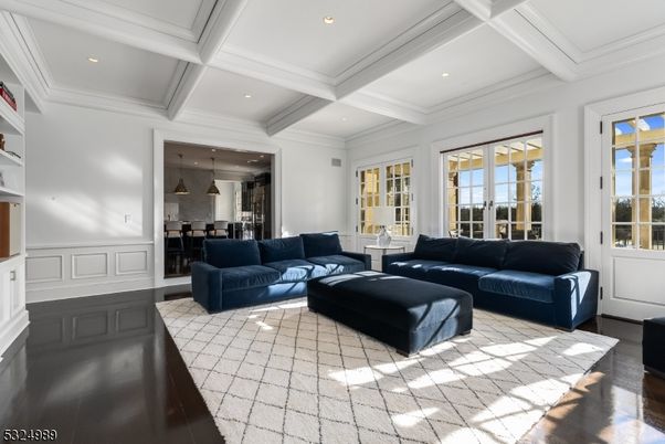 Dining room, Interior, Kitchen, Living room, Pendant Lights, Recessed Lighting, Wood Texture Flooring