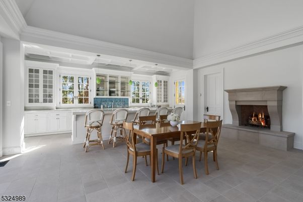 Dining room, Fireplace, Interior