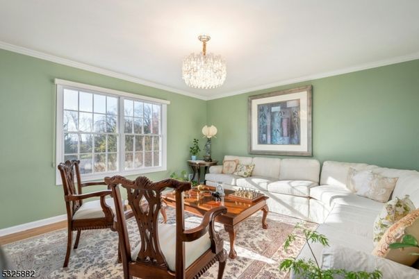 Chandelier, Dining room, Interior, Living room