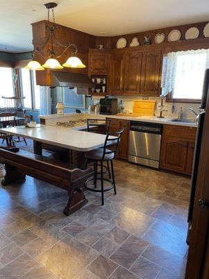 Dining room, Interior, Kitchen, Pendant Lights, Stainless Steel Appliances