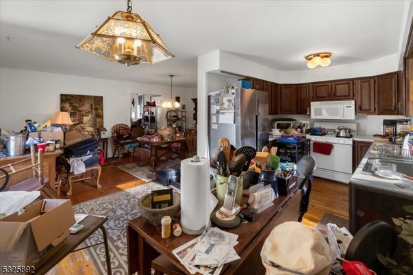 Dining room, Interior, Kitchen, Pendant Lights, Wood Texture Flooring