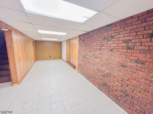 Empty room, Interior, Recessed Lighting, Stone Walls, Wooden Walls