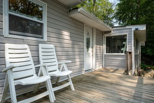 Exterior, Wood Texture Flooring