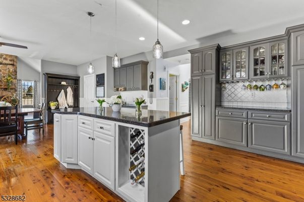 Dining room, Interior, Kitchen, Pendant Lights, Recessed Lighting, Wood Texture Flooring
