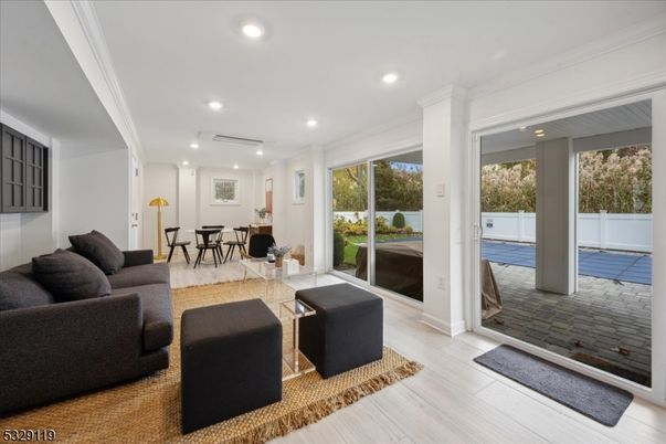 Dining room, Interior, Living room, Recessed Lighting, Wood Texture Flooring