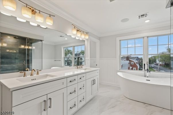Bathroom, Dual Sink Vanities, Free Standing Baths, Glass Shower, Interior, Marble, Recessed Lighting