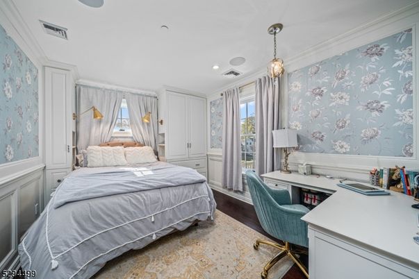 Bedroom, Home Office, Interior, Pendant Lights, Recessed Lighting, Wood Texture Flooring