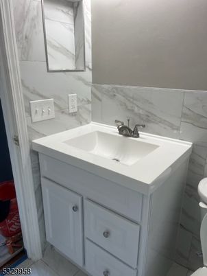 Bathroom, Interior, Marble Walls