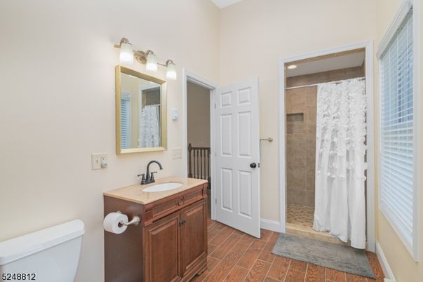 Bathroom, Interior, Recessed Lighting, Wood Texture Flooring