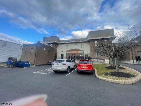 Exterior, Facade, None