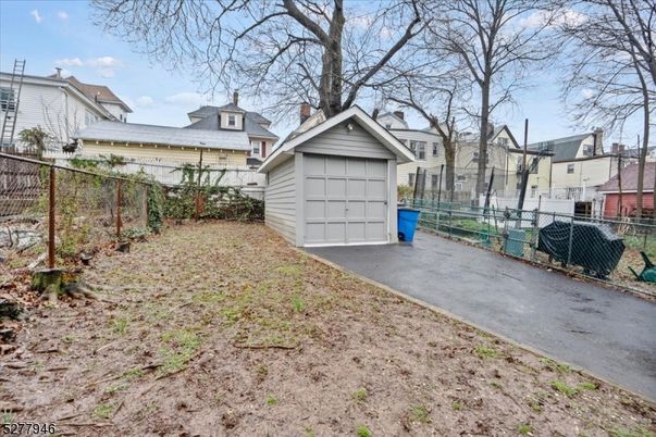 Backyard, Detached Garage, Exterior