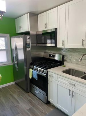 Interior, Kitchen, Stainless Steel Appliances, Wood Texture Flooring