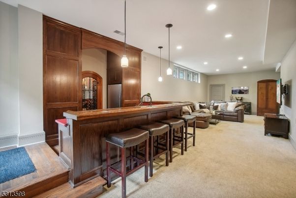 Interior, Living room, Pendant Lights, Recessed Lighting