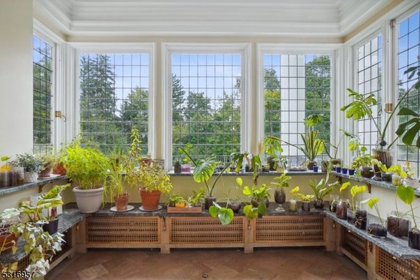 Interior, Sun Room, Wood Texture Flooring