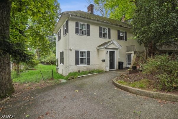 Backyard, Exterior, Facade, Georgian