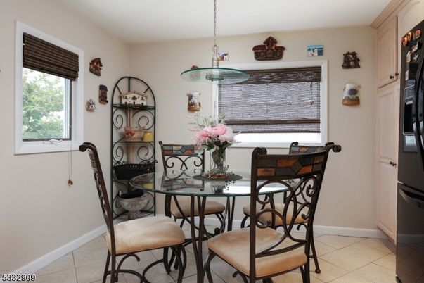 Dining room, Interior, Pendant Lights