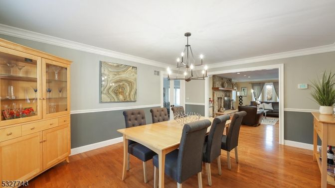 Chandelier, Dining room, Interior, Living room, Pendant Lights, Recessed Lighting, Wood Texture Flooring