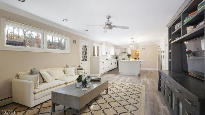 Interior, Kitchen, Living room, Pendant Lights, Recessed Lighting, Wood Texture Flooring