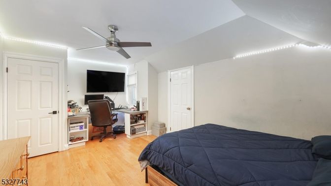 Bedroom, Home Office, Interior, Wood Texture Flooring