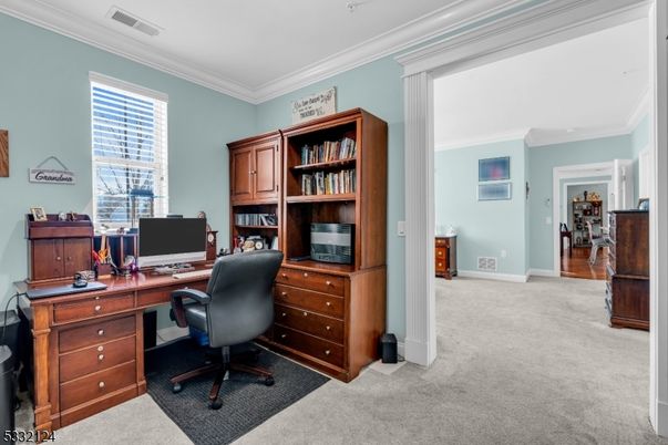 Home Office, Interior