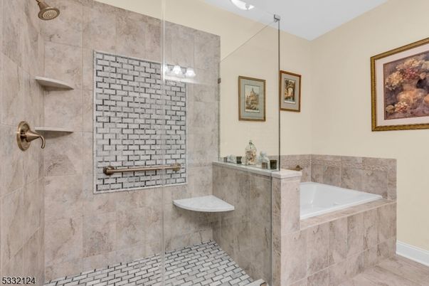 Bathroom, Interior, Pendant Lights