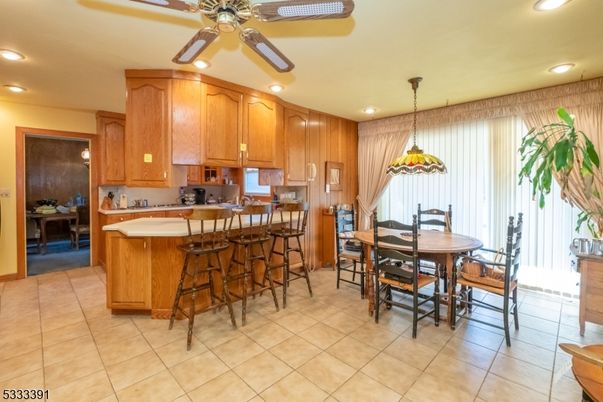 Dining room, Interior, Kitchen, Pendant Lights, Recessed Lighting